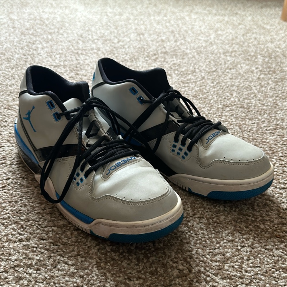 Jordan Sneakers